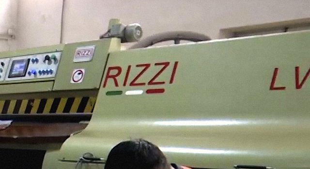 Rizzi shaving machine nameplate with Italian tricolor